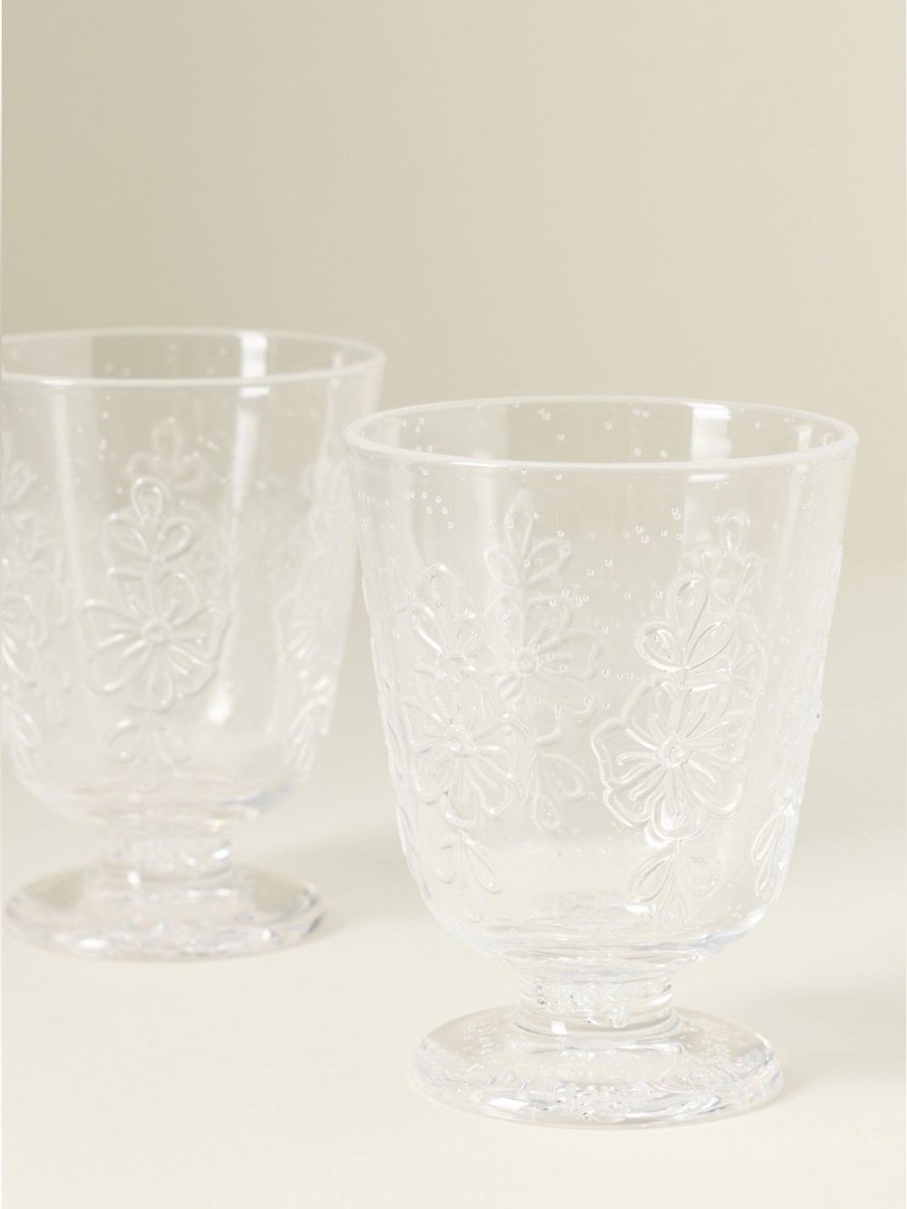 Anthropologie Marta Acrylic Goblets, Set of 2 Drinking glasses Clear outdoor